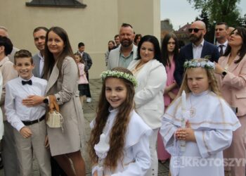 66 dzieci przyjęło Pierwszą Komunię Świętą w krotoszyńskiej bazylice