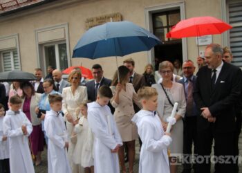 66 dzieci przyjęło Pierwszą Komunię Świętą w krotoszyńskiej bazylice