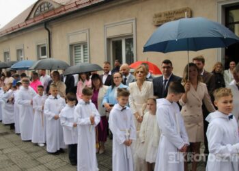 66 dzieci przyjęło Pierwszą Komunię Świętą w krotoszyńskiej bazylice