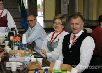 Seniorzy rozśpiewali Koźmin Wielkopolski. Za nami IV Przegląd Piosenki Senioralnej