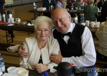 Seniorzy rozśpiewali Koźmin Wielkopolski. Za nami IV Przegląd Piosenki Senioralnej