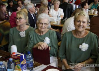 Seniorzy rozśpiewali Koźmin Wielkopolski. Za nami IV Przegląd Piosenki Senioralnej