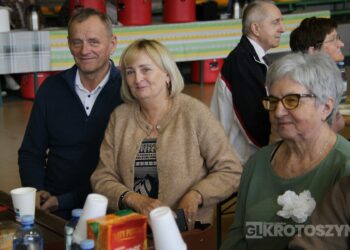 Seniorzy rozśpiewali Koźmin Wielkopolski. Za nami IV Przegląd Piosenki Senioralnej