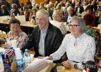 Seniorzy rozśpiewali Koźmin Wielkopolski. Za nami IV Przegląd Piosenki Senioralnej