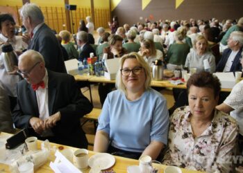 Seniorzy rozśpiewali Koźmin Wielkopolski. Za nami IV Przegląd Piosenki Senioralnej