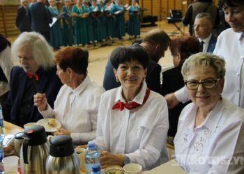 Seniorzy rozśpiewali Koźmin Wielkopolski. Za nami IV Przegląd Piosenki Senioralnej