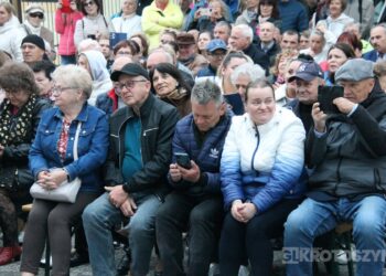 Krotoszynianie wspólnie dziękowali podczas wyjątkowego koncertu