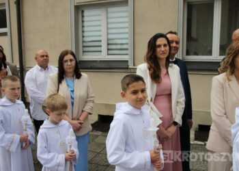 Wyjątkowy dzień dla 36 dzieci. Uroczystość I Komunii Świętej w krotoszyńskiej bazylice