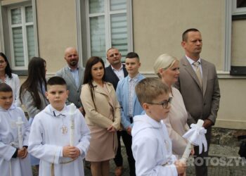 Wyjątkowy dzień dla 36 dzieci. Uroczystość I Komunii Świętej w krotoszyńskiej bazylice