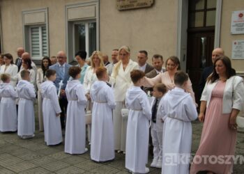 Wyjątkowy dzień dla 36 dzieci. Uroczystość I Komunii Świętej w krotoszyńskiej bazylice