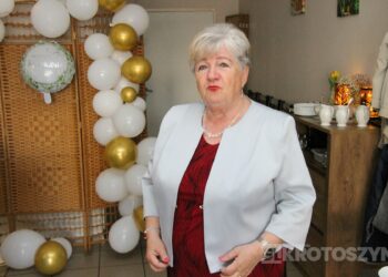 Świętowali do późnego popołudnia! Seniorzy opanowali Ministerstwo Kotleta
