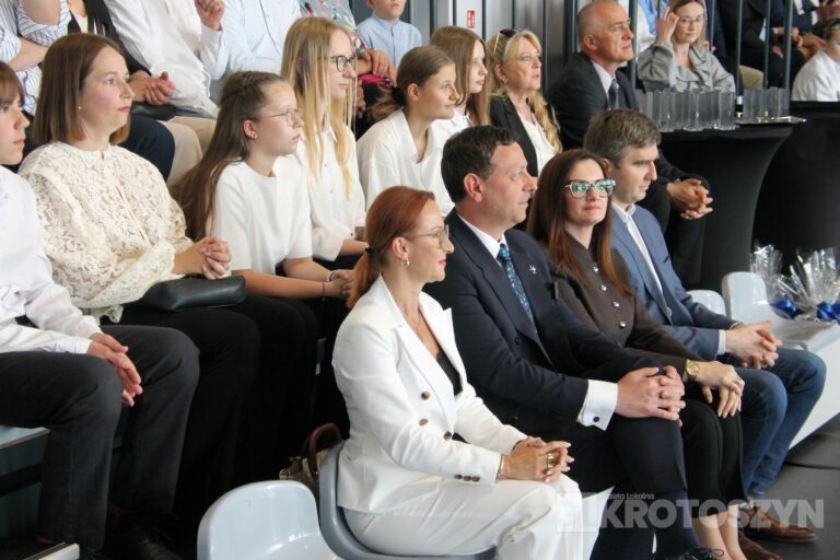 Sportowe święto w Zdunach! Burmistrz nagrodził najlepszych zawodników i trenerów