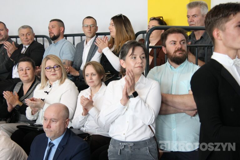 Sportowe święto w Zdunach! Burmistrz nagrodził najlepszych zawodników i trenerów