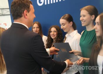 Sportowe święto w Zdunach! Burmistrz nagrodził najlepszych zawodników i trenerów