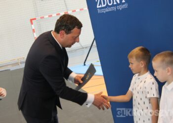 Sportowe święto w Zdunach! Burmistrz nagrodził najlepszych zawodników i trenerów