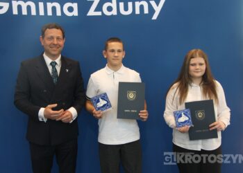 Sportowe święto w Zdunach! Burmistrz nagrodził najlepszych zawodników i trenerów