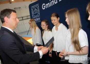 Sportowe święto w Zdunach! Burmistrz nagrodził najlepszych zawodników i trenerów