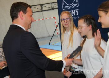 Sportowe święto w Zdunach! Burmistrz nagrodził najlepszych zawodników i trenerów