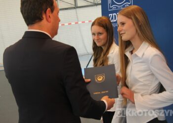 Sportowe święto w Zdunach! Burmistrz nagrodził najlepszych zawodników i trenerów