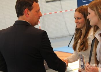 Sportowe święto w Zdunach! Burmistrz nagrodził najlepszych zawodników i trenerów
