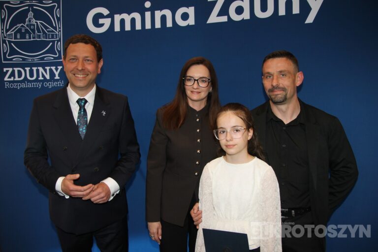 Sportowe święto w Zdunach! Burmistrz nagrodził najlepszych zawodników i trenerów