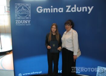 Sportowe święto w Zdunach! Burmistrz nagrodził najlepszych zawodników i trenerów