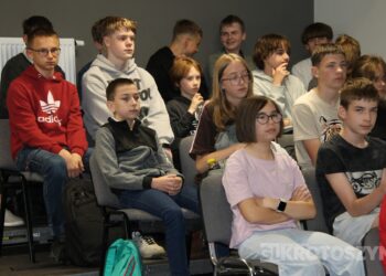 Geograficzni mistrzowie powiatu wyłonieni! Emocjonująca rywalizacja w Zdunach
