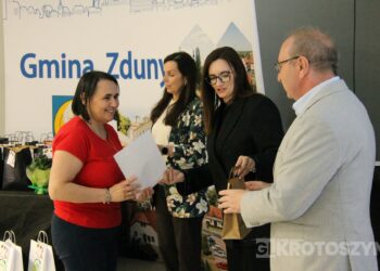 Geograficzni mistrzowie powiatu wyłonieni! Emocjonująca rywalizacja w Zdunach