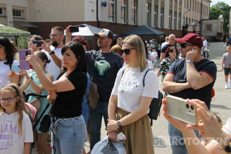 Wojsko, motocykle i tłumy mieszkańców. „Czwórka” znów połączyła pokolenia
