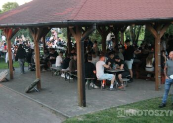 Potańcówka pod Grzybkiem w Bożacinie