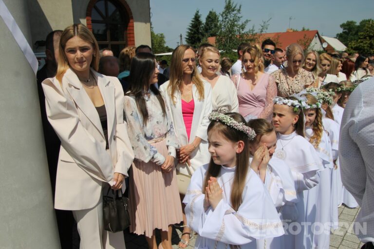 Dzieci przyjęły Chrystusa do swojego serca w parafii pw. św. Marii Magdaleny w Krotoszynie