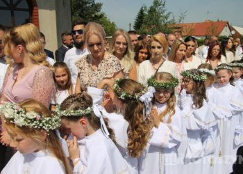 Dzieci przyjęły Chrystusa do swojego serca w parafii pw. św. Marii Magdaleny w Krotoszynie