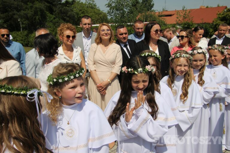 Dzieci przyjęły Chrystusa do swojego serca w parafii pw. św. Marii Magdaleny w Krotoszynie