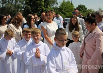 Dzieci przyjęły Chrystusa do swojego serca w parafii pw. św. Marii Magdaleny w Krotoszynie