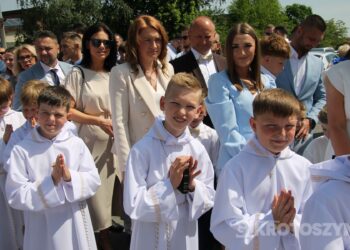 Dzieci przyjęły Chrystusa do swojego serca w parafii pw. św. Marii Magdaleny w Krotoszynie