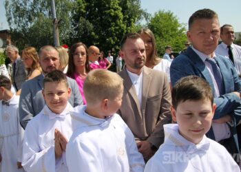 Dzieci przyjęły Chrystusa do swojego serca w parafii pw. św. Marii Magdaleny w Krotoszynie