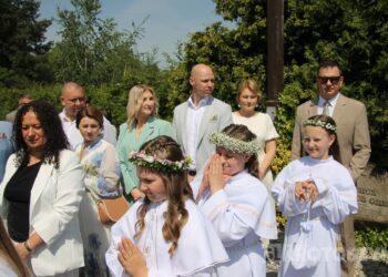 Dzieci przyjęły Chrystusa do swojego serca w parafii pw. św. Marii Magdaleny w Krotoszynie