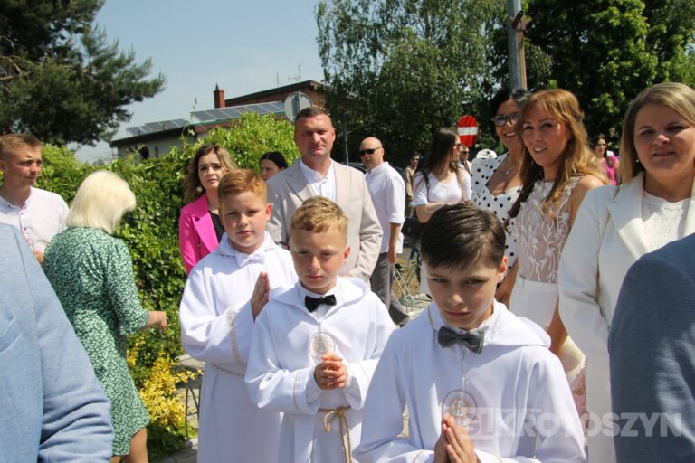 Dzieci przyjęły Chrystusa do swojego serca w parafii pw. św. Marii Magdaleny w Krotoszynie