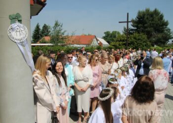 Dzieci przyjęły Chrystusa do swojego serca w parafii pw. św. Marii Magdaleny w Krotoszynie