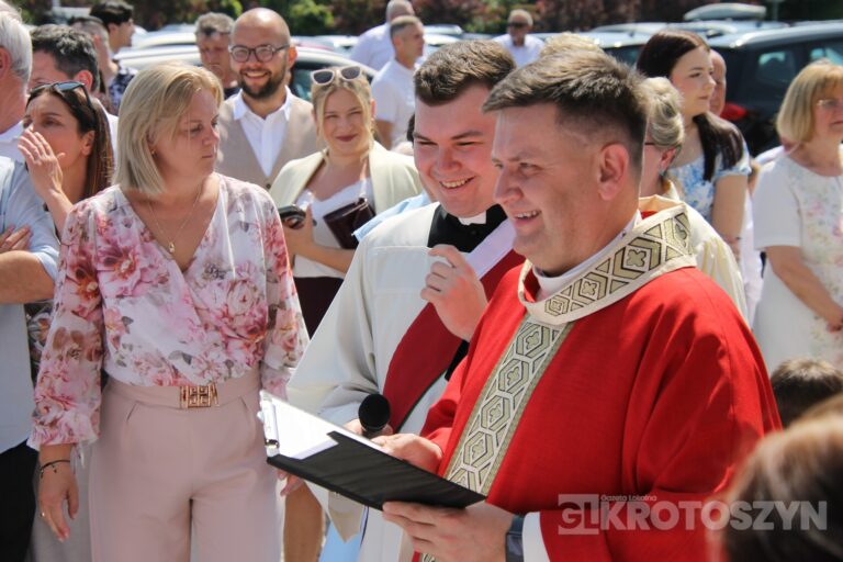 Dzieci przyjęły Chrystusa do swojego serca w parafii pw. św. Marii Magdaleny w Krotoszynie