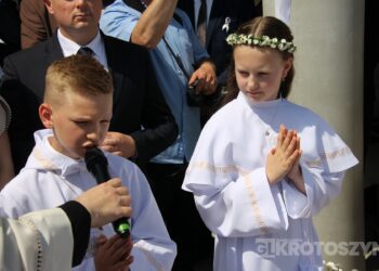 Dzieci przyjęły Chrystusa do swojego serca w parafii pw. św. Marii Magdaleny w Krotoszynie