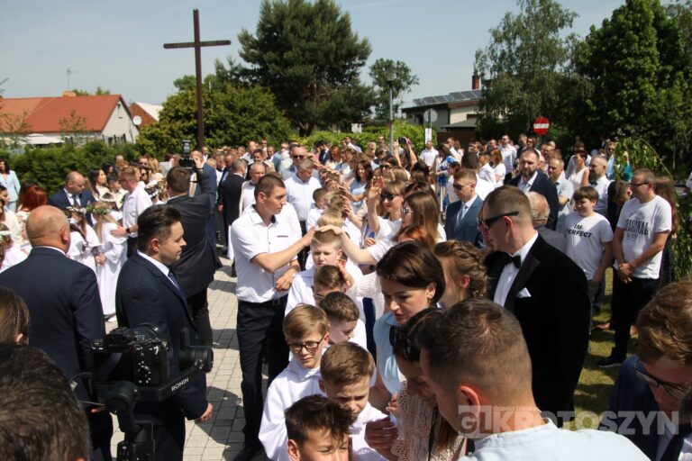 Dzieci przyjęły Chrystusa do swojego serca w parafii pw. św. Marii Magdaleny w Krotoszynie