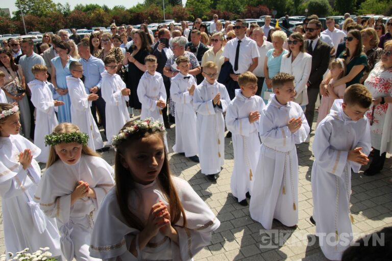 Dzieci przyjęły Chrystusa do swojego serca w parafii pw. św. Marii Magdaleny w Krotoszynie