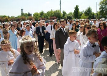 Dzieci przyjęły Chrystusa do swojego serca w parafii pw. św. Marii Magdaleny w Krotoszynie