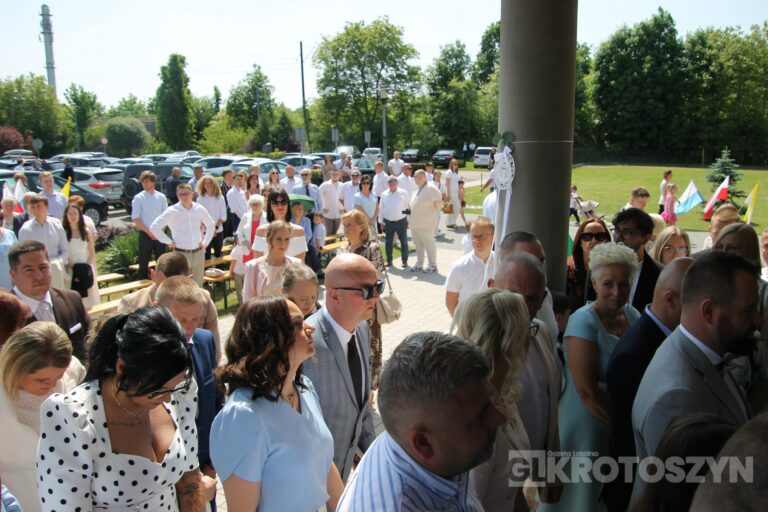 Dzieci przyjęły Chrystusa do swojego serca w parafii pw. św. Marii Magdaleny w Krotoszynie