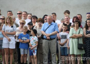 Huk wystrzałów i żywa historia w Benicach. „Wehikuł Czasu” znów przyciągnął tłumy