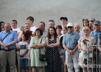 Huk wystrzałów i żywa historia w Benicach. „Wehikuł Czasu” znów przyciągnął tłumy