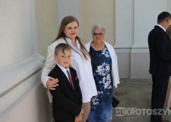 I Komunia Święta w parafii pw. św. Jana Chrzciciela w Zdunach