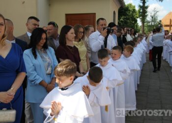 I Komunia Święta w parafii pw. św. Jana Chrzciciela w Zdunach