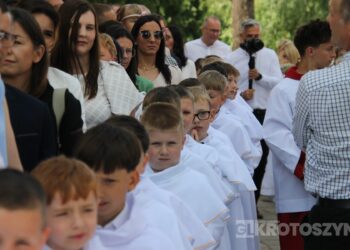 I Komunia Święta w parafii pw. św. Jana Chrzciciela w Zdunach